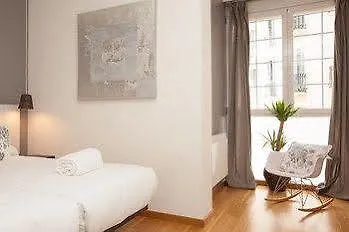 *** Hotel Rent Top Apartments Diagonal-Aribau Barcelona Spain