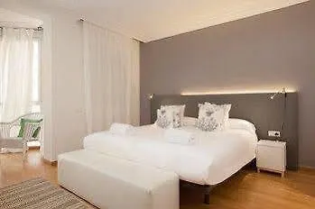 Rent Top Apartments Diagonal-Aribau Barcelona Spain