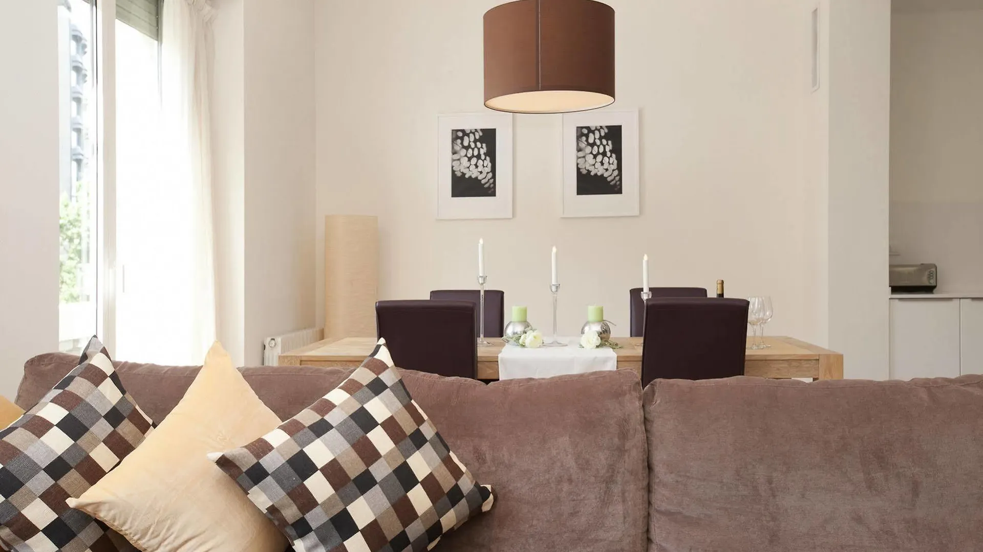 Hotel Rent Top Apartments Diagonal-Aribau Barcelona