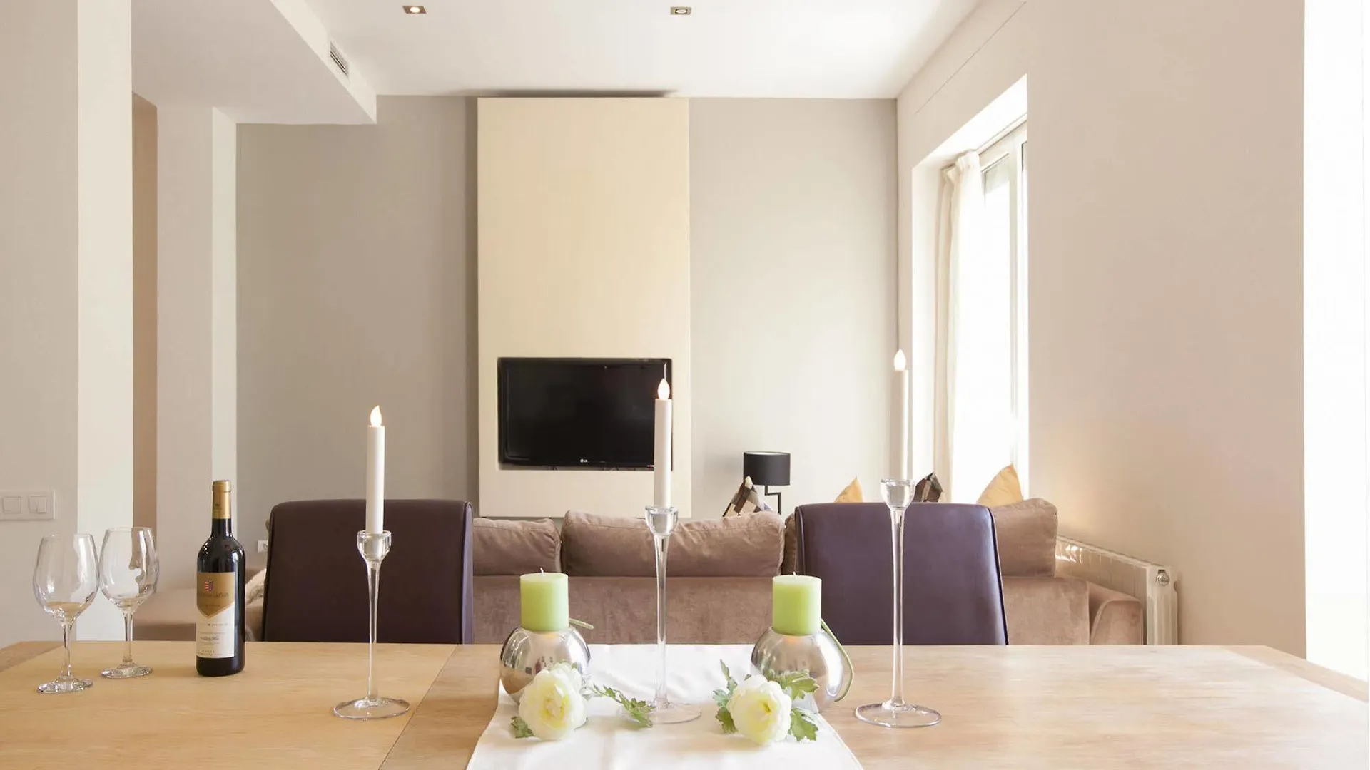 Rent Top Apartments Diagonal-Aribau Barcelona 3*,  Spain