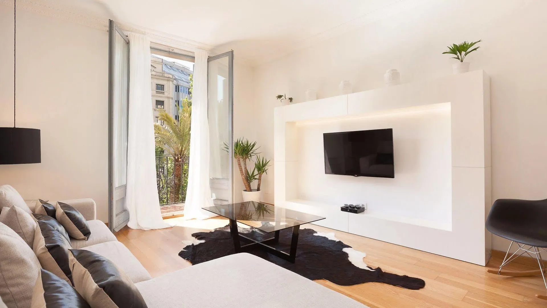 Rent Top Apartments Diagonal-Aribau Barcelona Hotel