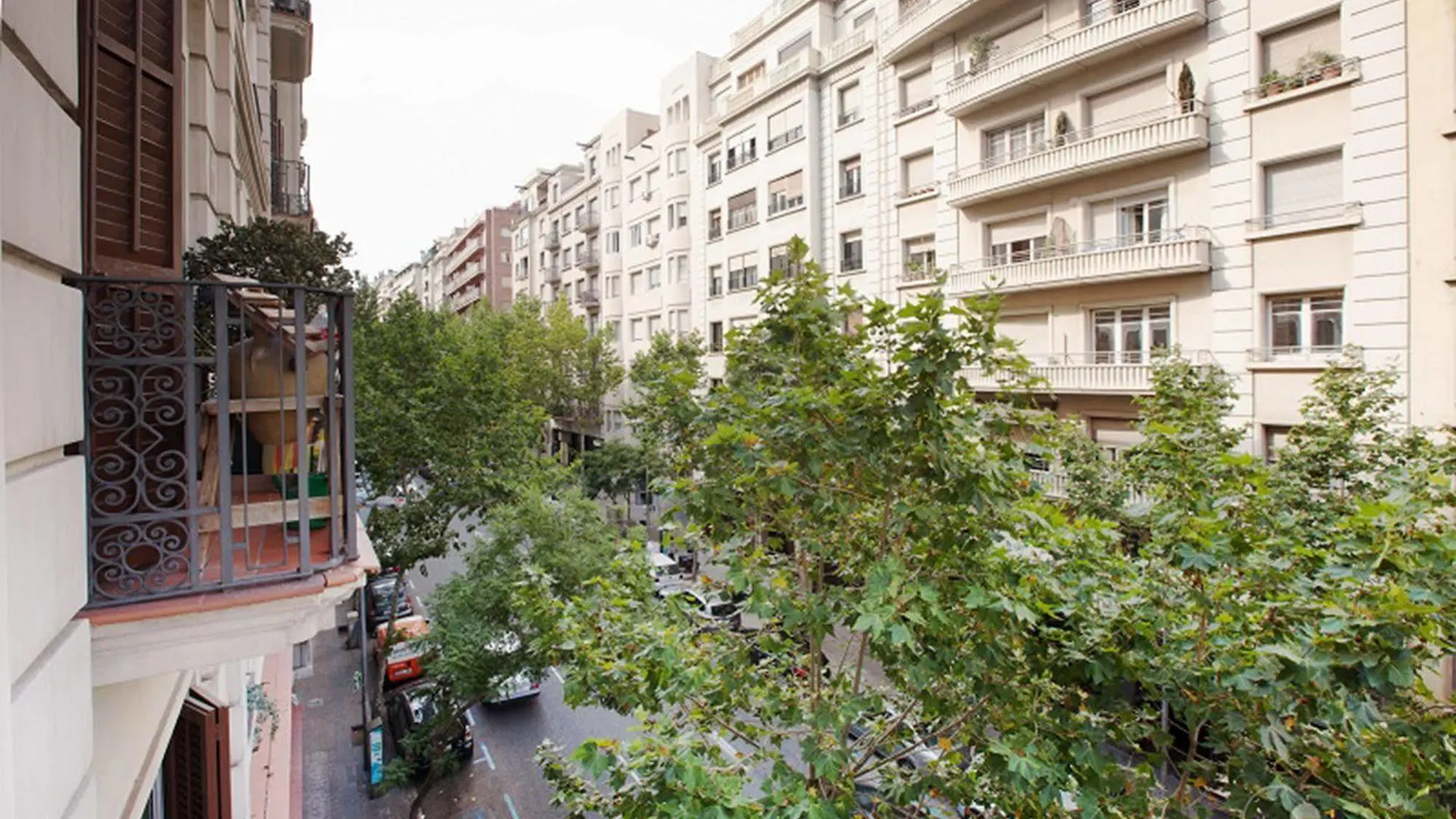 Rent Top Apartments Diagonal-Aribau Barcelona Hotel